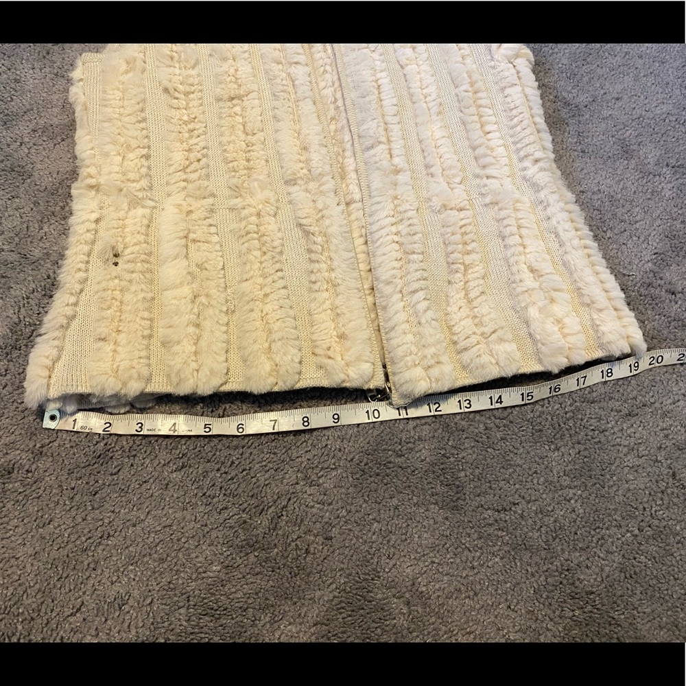 Vintage Rabbit fur vest - Picture 14 of 14